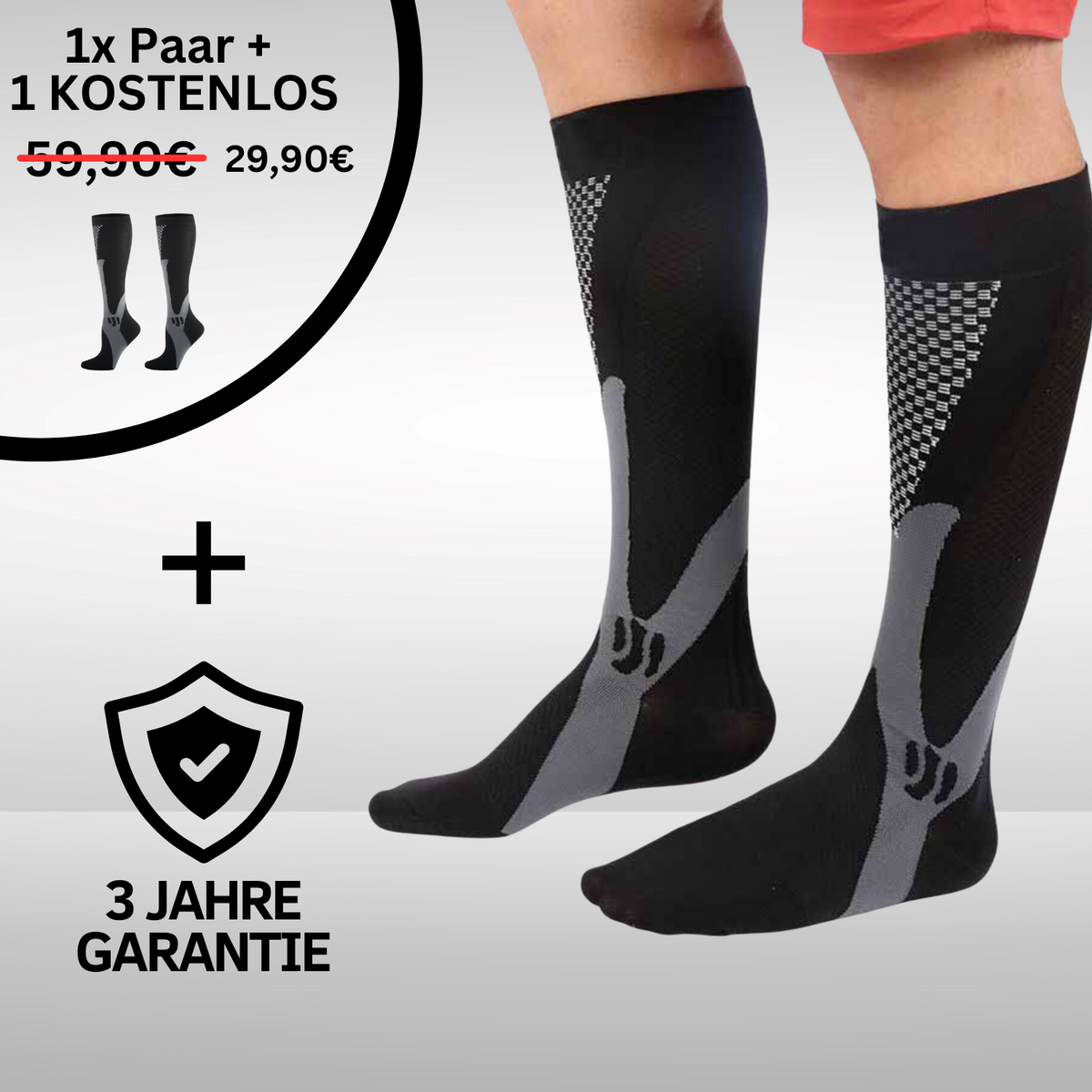 Jemand trägt schwarz-graue Tieberg™ - Wohlfühl-Kompressionsstrümpfe. Der deutsche Text bietet "1x Paar + 1 kostenlos", einen Sonderpreis von 29,90€ und eine 3-Jahres-Garantie, hervorgehoben durch ein Schildsymbol.